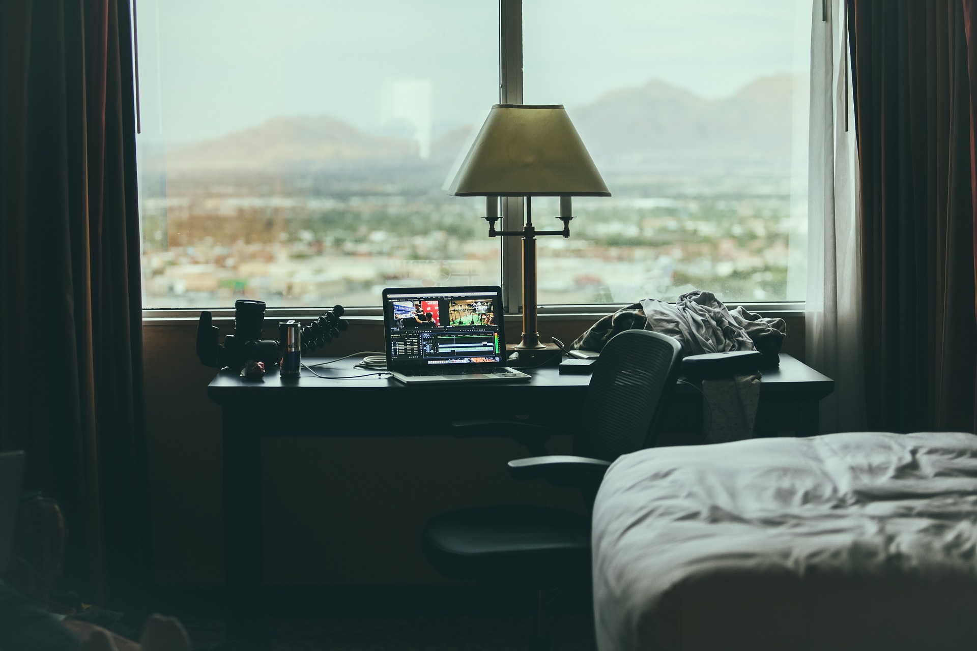 Pixabay – Hotel Room