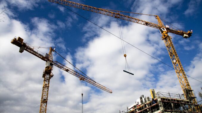 construction-site-285645_1920